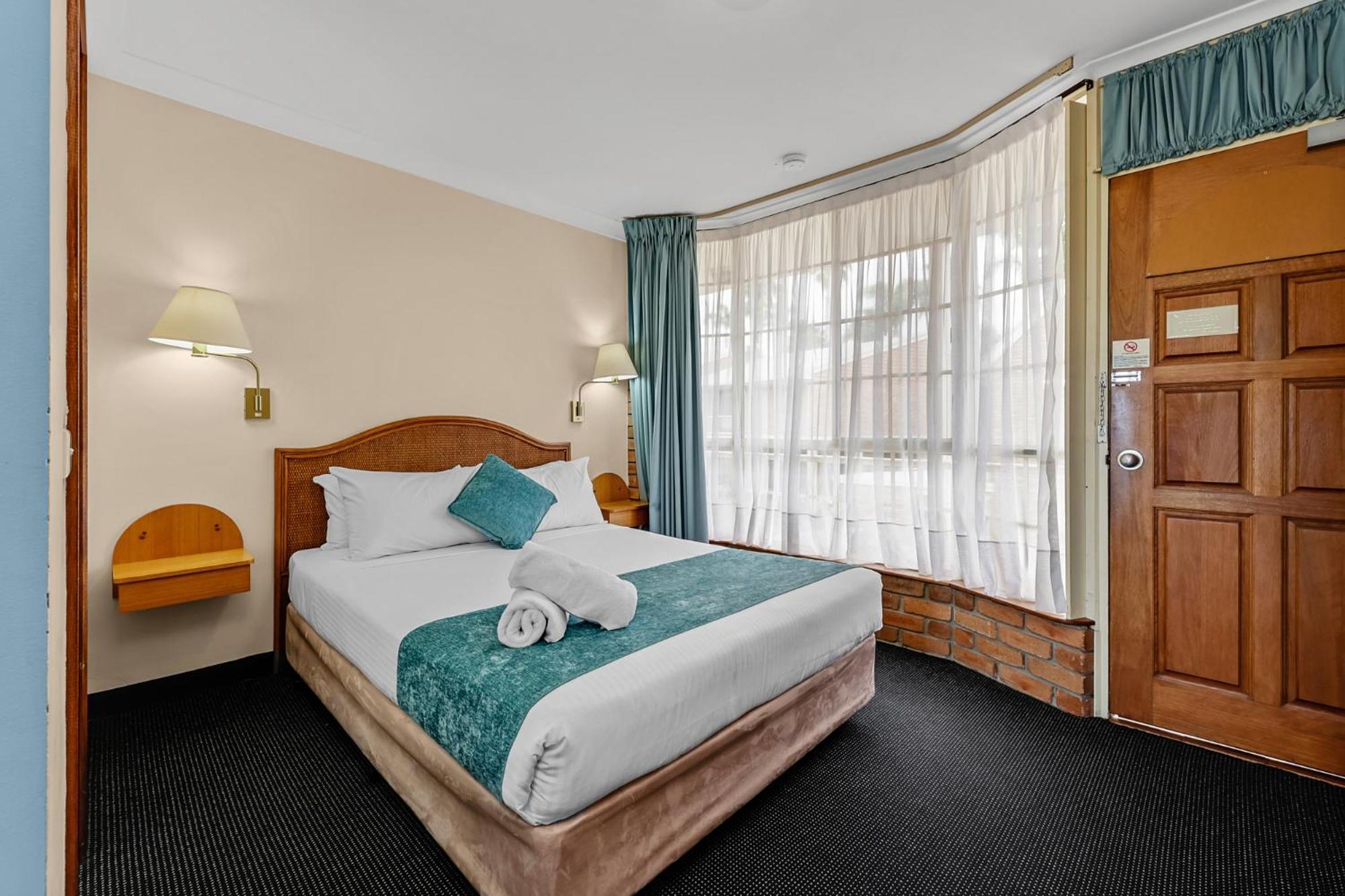 Sapphire Waters Motor Inn Merimbula Exterior photo
